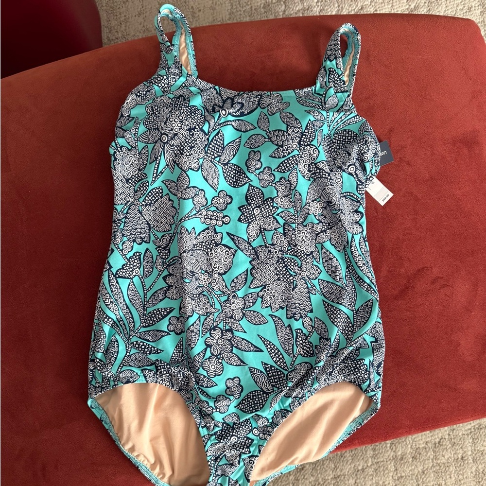Lands' End WOMEN’S One Piece Tugless Tank Swimsuit Teal and Black Floral NWT